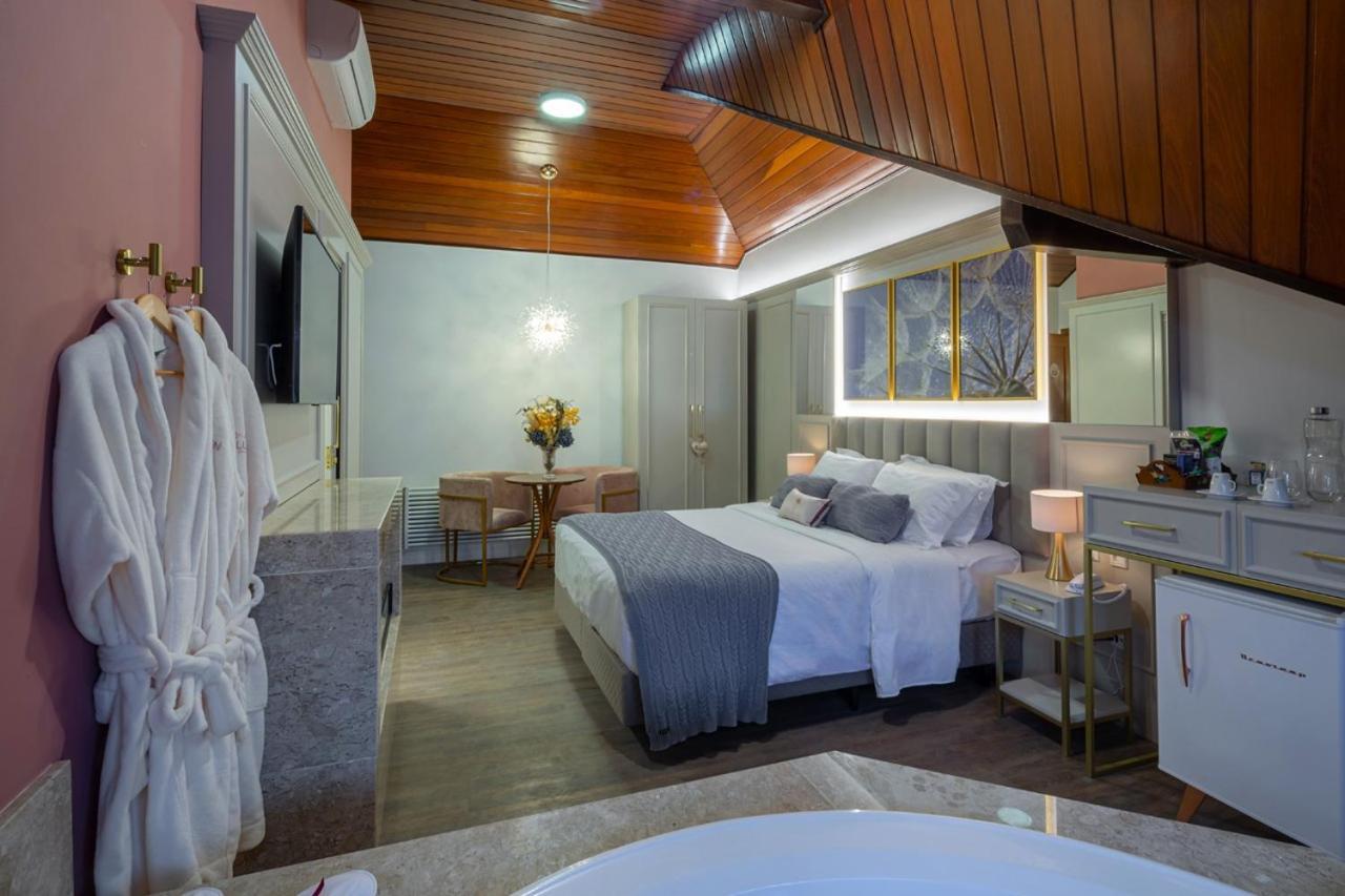 Blumen Hotel Boutique กาเนรา ภายนอก รูปภาพ